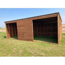  Standard Stables 24ft x 12ft